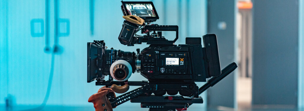 blackmagic-ursa-mini-pro-12k-camera